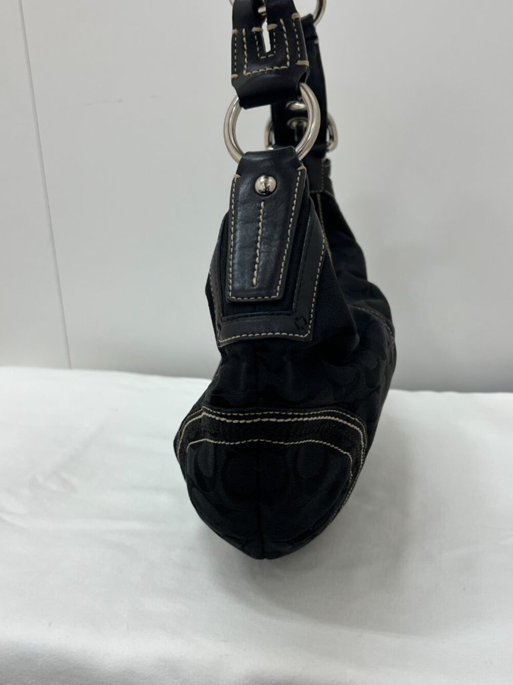 Coach Black Hobo Crescent Shoulder Bag in Style 10600 - Picture 4 of 16